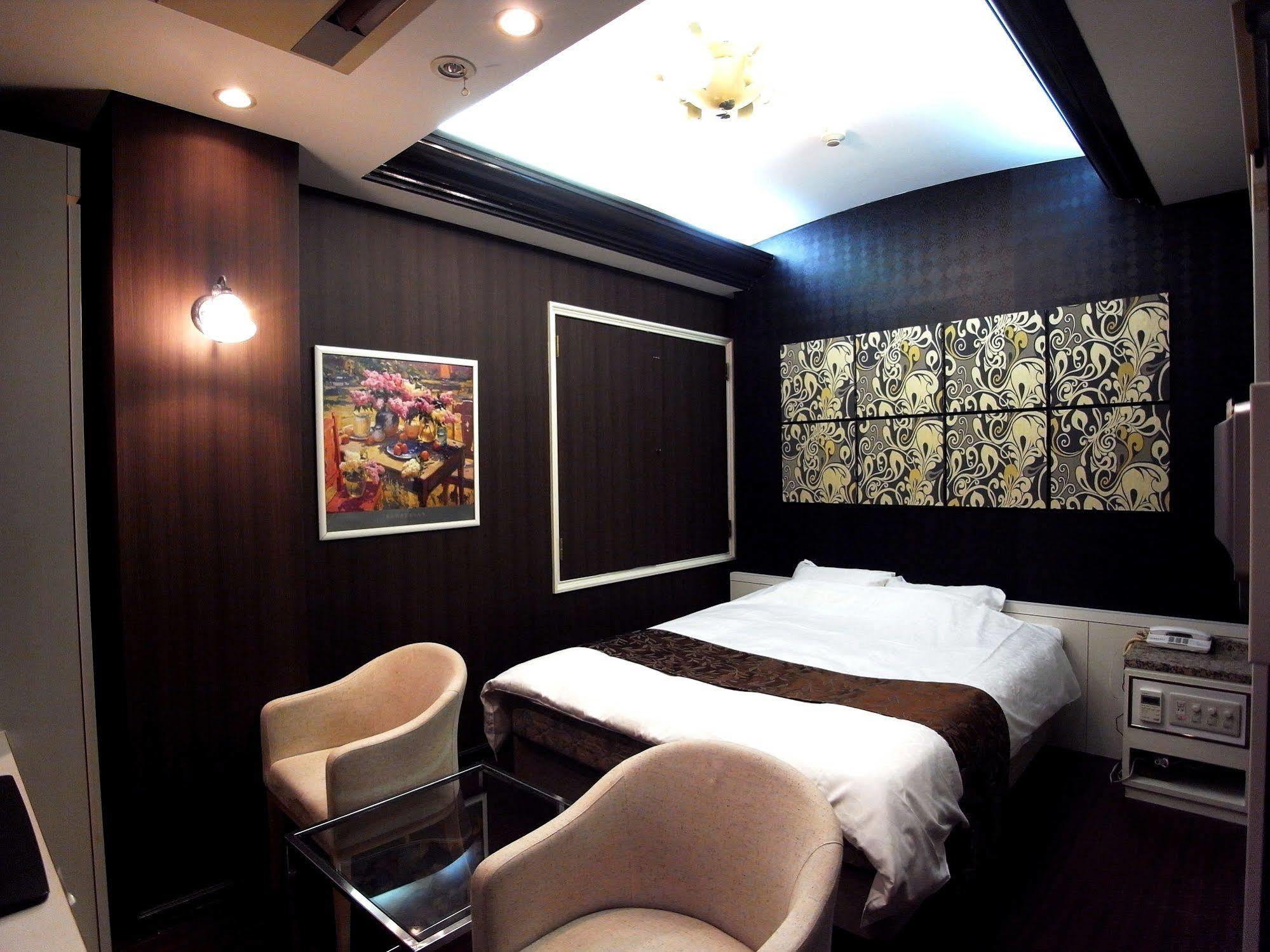 ホテル カルネヴァール 男塾ホテルグループ (Adults Only) 히메지 외부 사진
